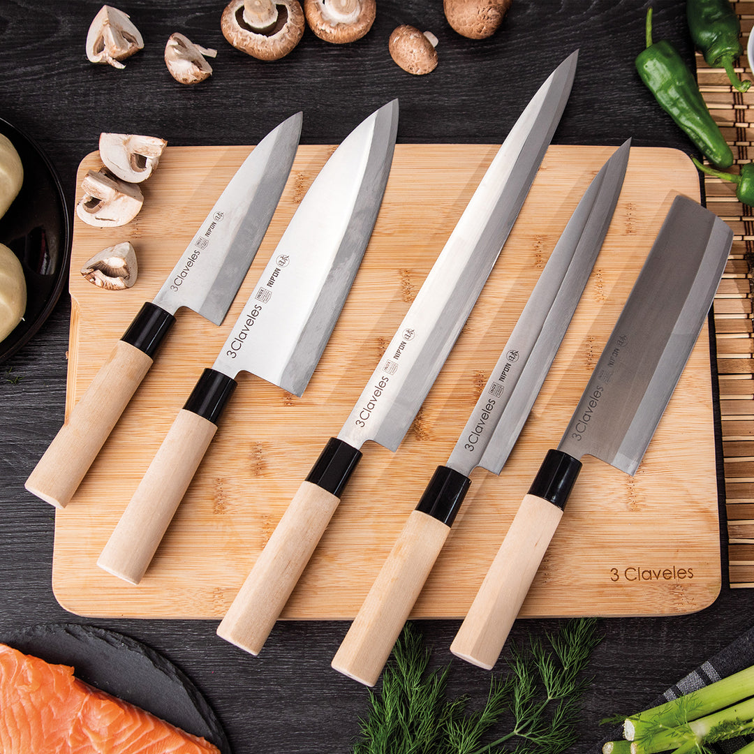 3 Claveles NIPON - Cuchillo Japones Usuba 18 cm Acero Inoxidable y Mango Madera de Arce