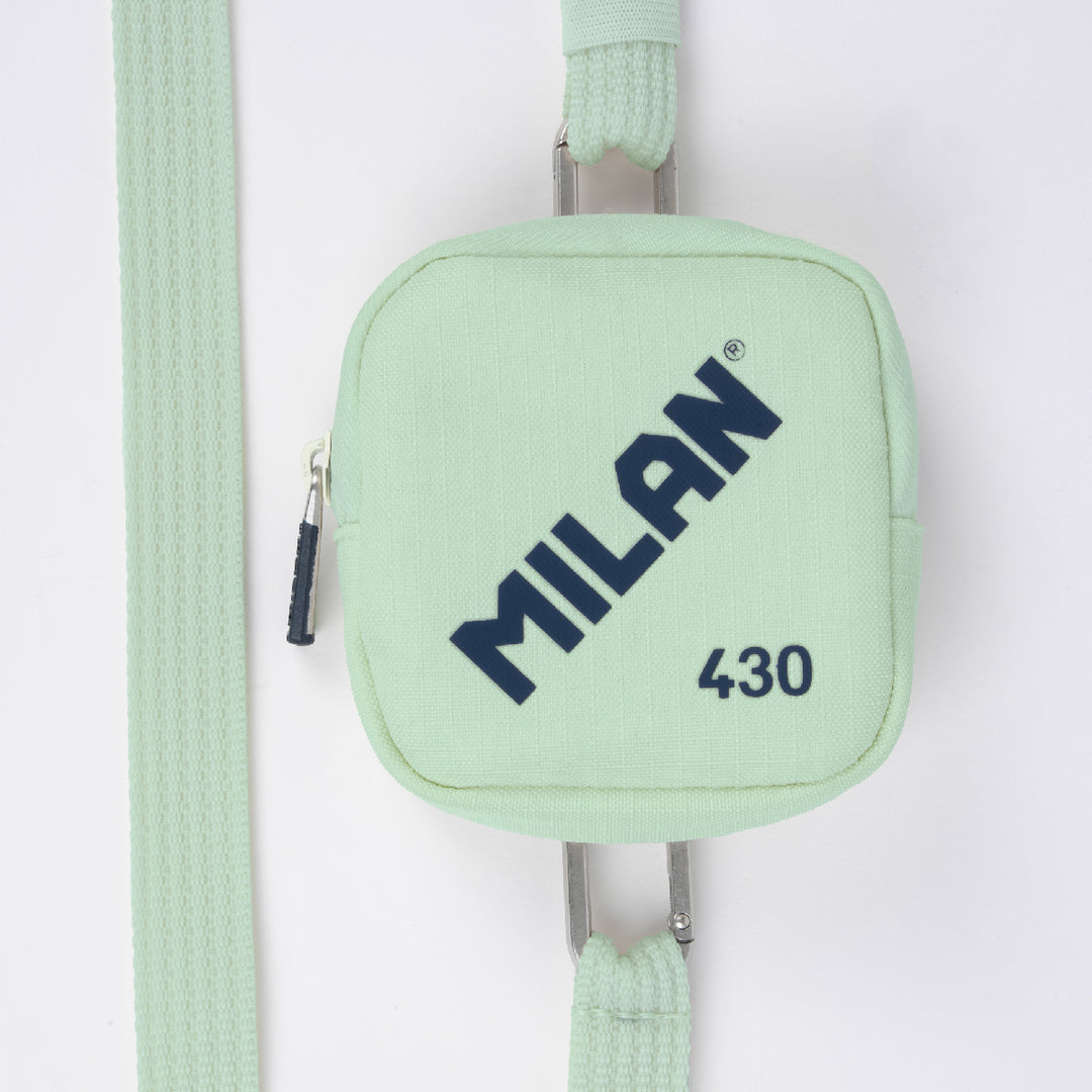 MILAN - Monedero Multiusos para Cinturon y Colgar Colección 430 since 1918. Verde