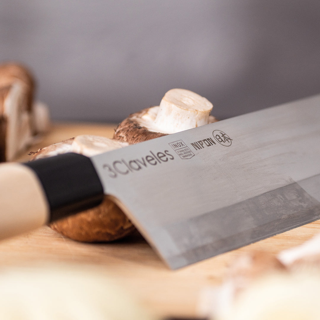 3 Claveles NIPON - Kit Cuchillos Grandes Tipo Japonés Acero Inoxidable y Mango de Arce