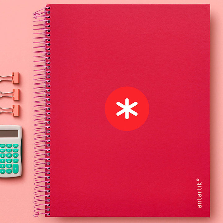 Antartik - Libreta Cuadriculada A4 con Espiral y Tapa Dura. 5 Bandas de Colores. Frambuesa