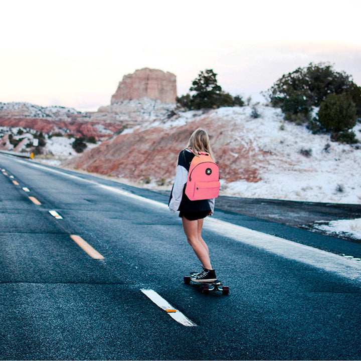 ANTARTIK - Mochila Escolar con Asas Acolchadas y Bolsillo Exterior. Coral