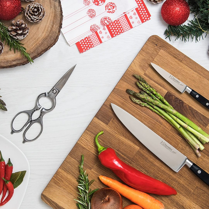 3 Claveles Forgé - Cuchillo Santoku Profesional 17 cm Acero Inoxidable