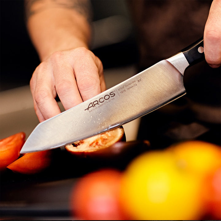 ARCOS Manhattan - Cuchillo Rocking Santoku 19 cm Acero Inoxidable Forjado Nitrum